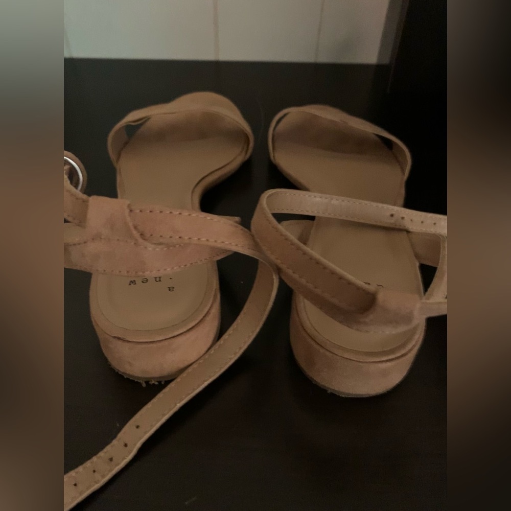 7.5 women’s show, small heel